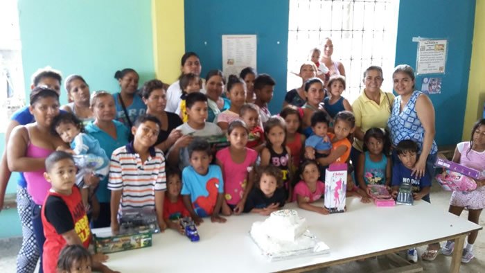 AGASAJO POR EL DÍA DEL NIÑO