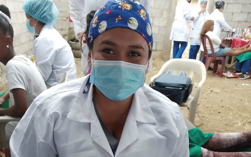 Los estudiantes de la carrera de Tecnología Superior Universitaria en Podología realizaron una brigada en el concejo barrial Unidos por el Cañaberal