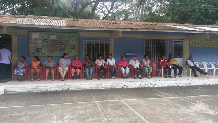 BRIGADA MÉDICA EN EL CANTÓN MARCELINO MARIDUEÑA