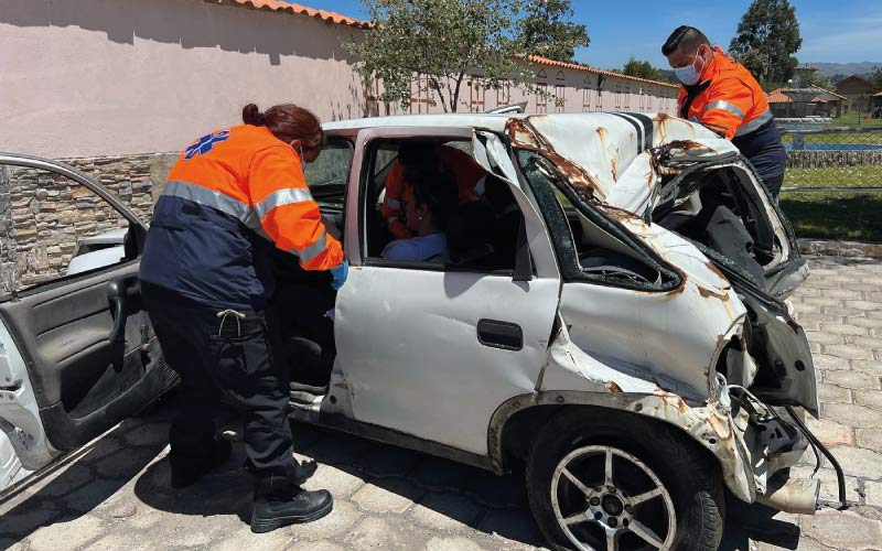 Estudiantes participan en Competencia de Emergencias Médicas Chimborazo 2022