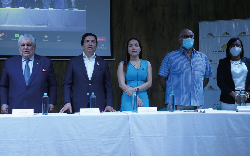 Estudiantes de la carrera de Rehabilitación participaron de taller de “Deporte Profesional”