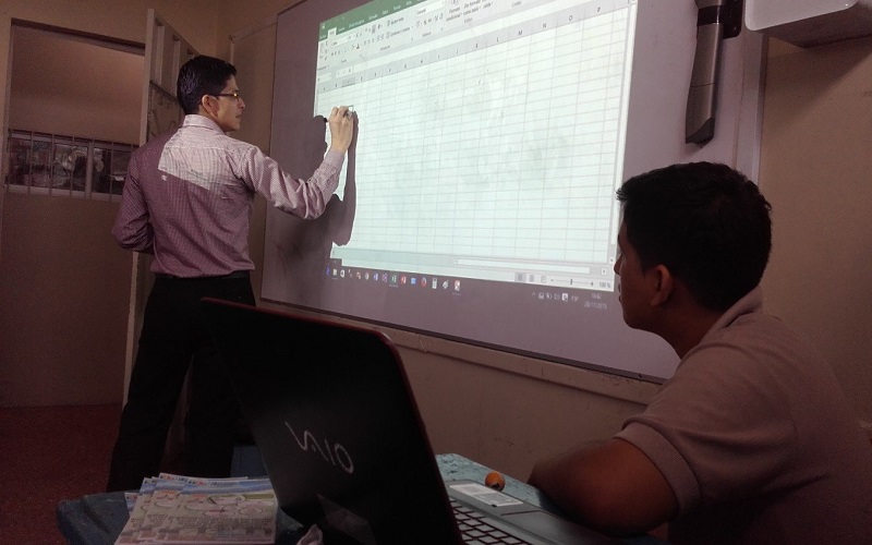 PROYECTO DE CAPACITACIÓN A LA COMUNIDAD