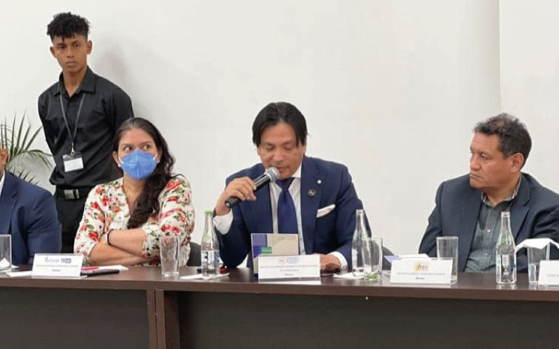 Autoridades del ITB participan en la RIT2