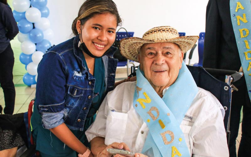 Estudiantes presentaron el Geronto Fashion 2022 Como parte de su proceso de prácticas preprofesionales