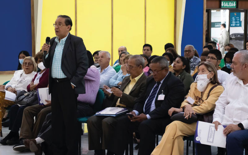 Grandes personalidades de la Medicina formaron parte del VII Congreso