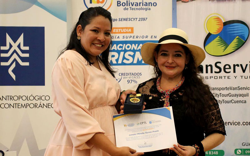 Se condecoraron a los promotores del turismo en la ciudad