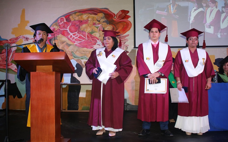 Graduación de la UNIDAD ACADÉMICA DE EDUCACIÓN COMERCIAL, ADMINISTRACIÓN Y CIENCIAS