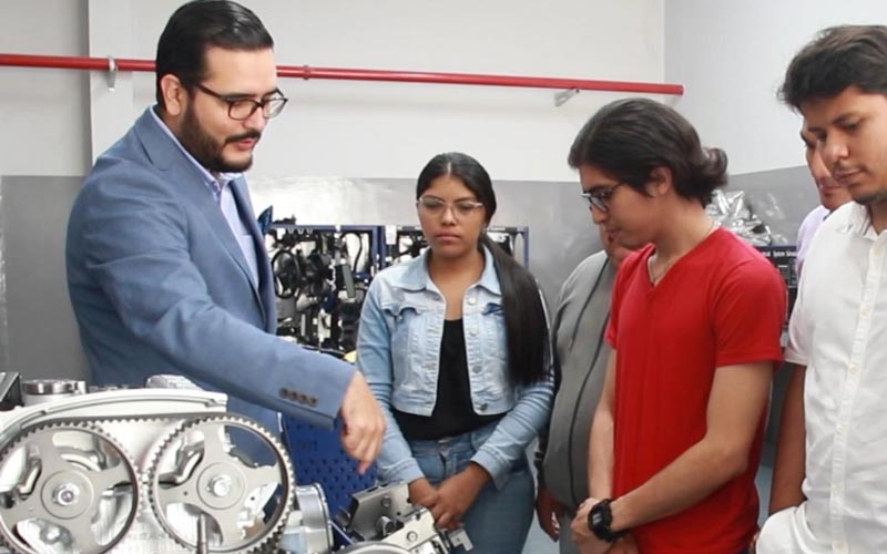 En ITB contarás con laboratorios totalmente equipados, con tecnología de vanguardia