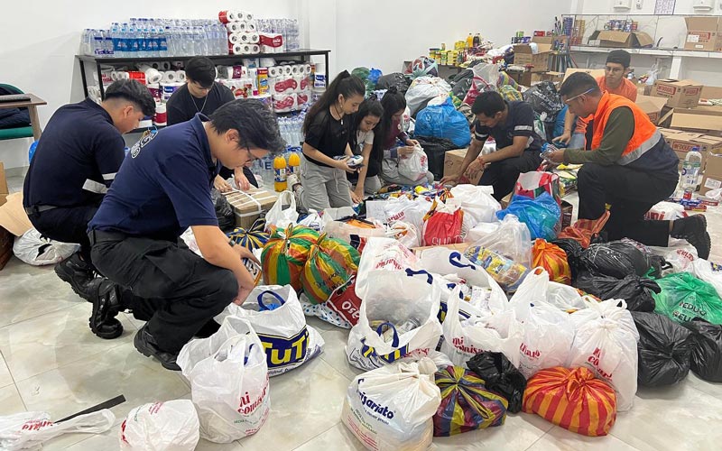 La Familia bolivariana realiza donaciones para Alausí