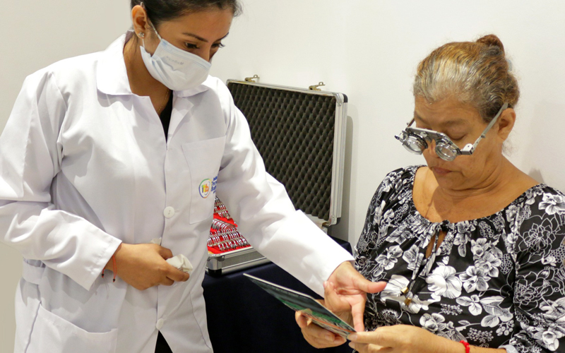 Estudiantes rindieron examen complexivo para culminar con su etapa académica