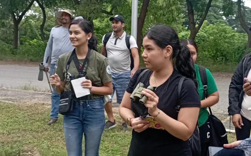 Estudiantes de la carrera Guía Nacional de Turismo participan en el "Global Big Day"