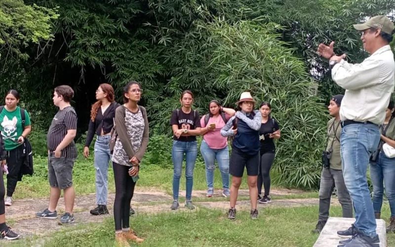 Estudiantes de la carrera Guía Nacional de Turismo participan en el "Global Big Day"