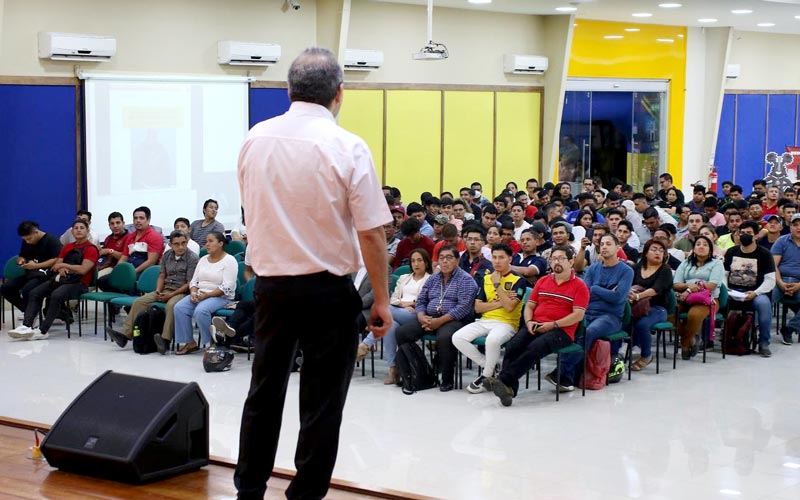 La Facultad de Transporte y Vialidad del ITB llevó a cabo el I SIMPOSIO INTERNACIONAL AUTOMOTRIZ