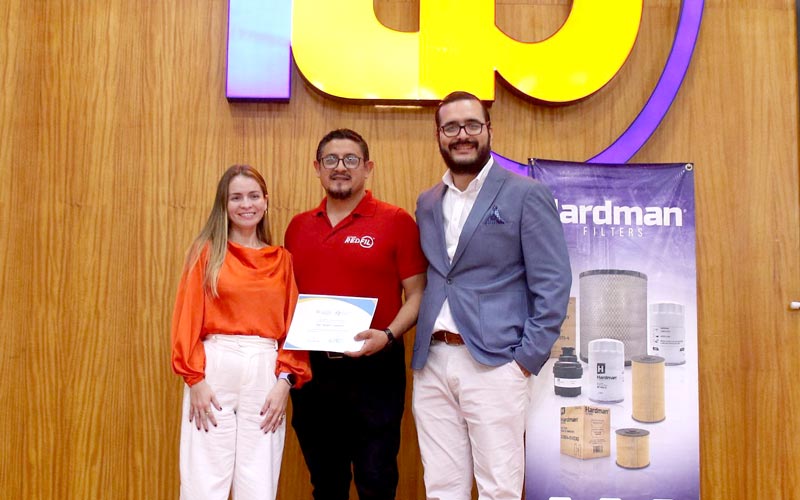 La Facultad de Transporte y Vialidad del ITB llevó a cabo el I SIMPOSIO INTERNACIONAL AUTOMOTRIZ