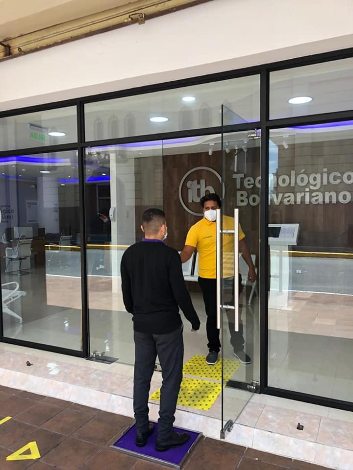 ATENCIÓN EN OFICINAS MATRIZ