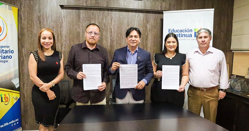 ITB firma convenio con gremio nacional de podólogos para fortalecer la formación de estos profesionales