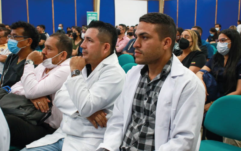 Todo un éxito fue el Simposio de Optometría