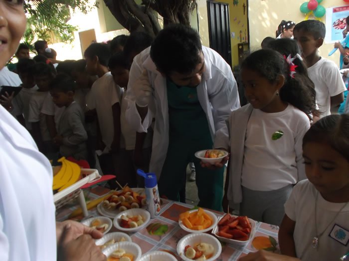 FERIA DE NUTRICIÓN EN LA UNIDAD EDUCATIVA - ÁNGEL DUARTE GUARNIZO