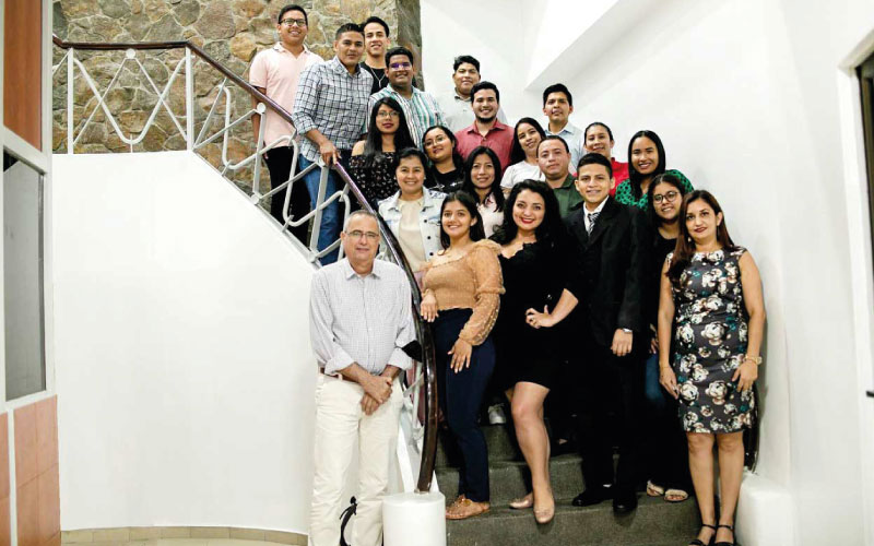 Estudiantes de la carrera de Tecnología Superior en Contabilidad están a un paso de obtener su Título de Tercer Nivel