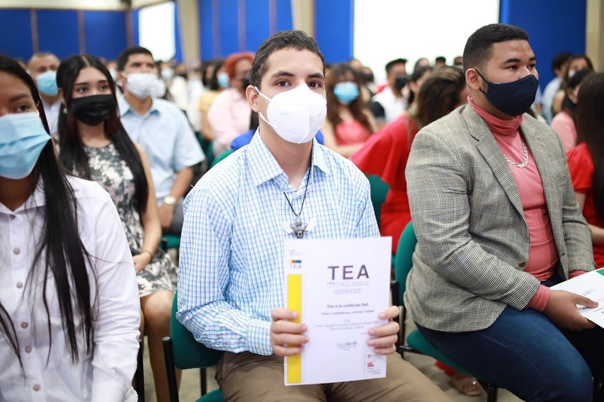 284 beneficiarios obtuvieron su certificación en idioma extranjero A través del convenio que firmaron el Instituto Superior Universitario Boli