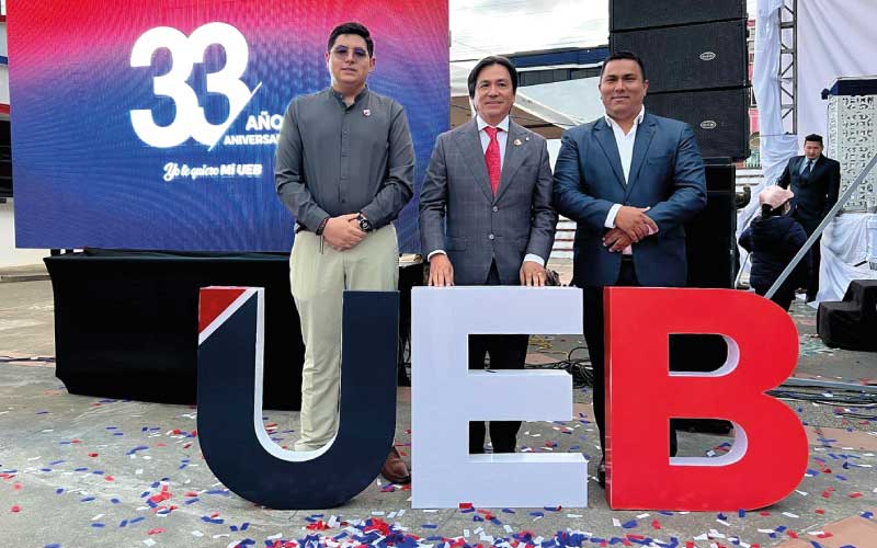 Autoridades del ITB participaron de la sesión solemne de la Universidad Estatal de Bolívar