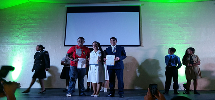 ITB APOYA LABOR EDUCATIVA QUE REALIZA LA POLICIA NACIONAL DEL ECUADOR