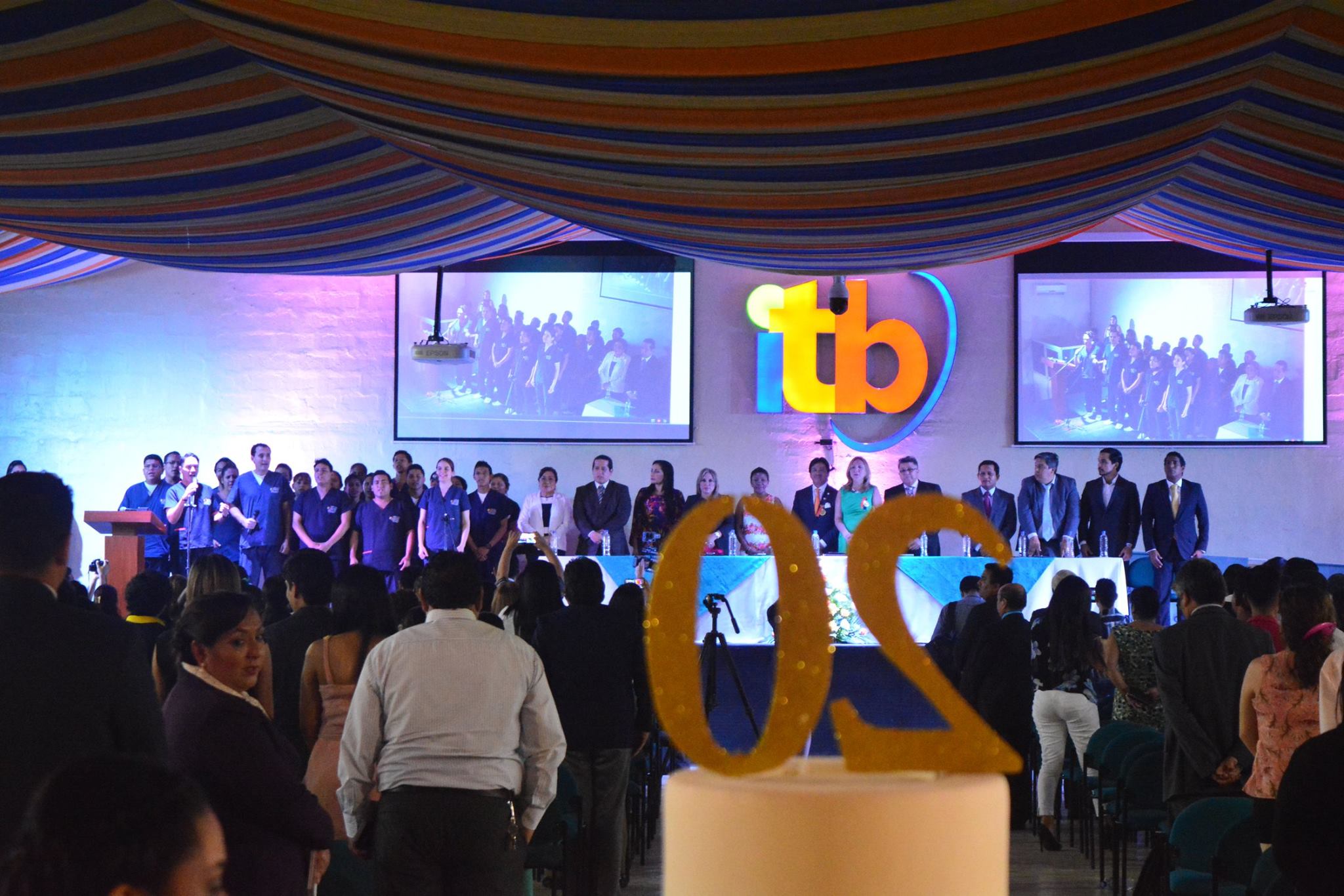 El ITB CELEBRÓ SUS 20 AÑOS CON UN ACTO SOLEMNE