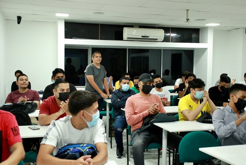 Bienvenida al grupo MPN12 de la carrera de Mecánica Automotriz