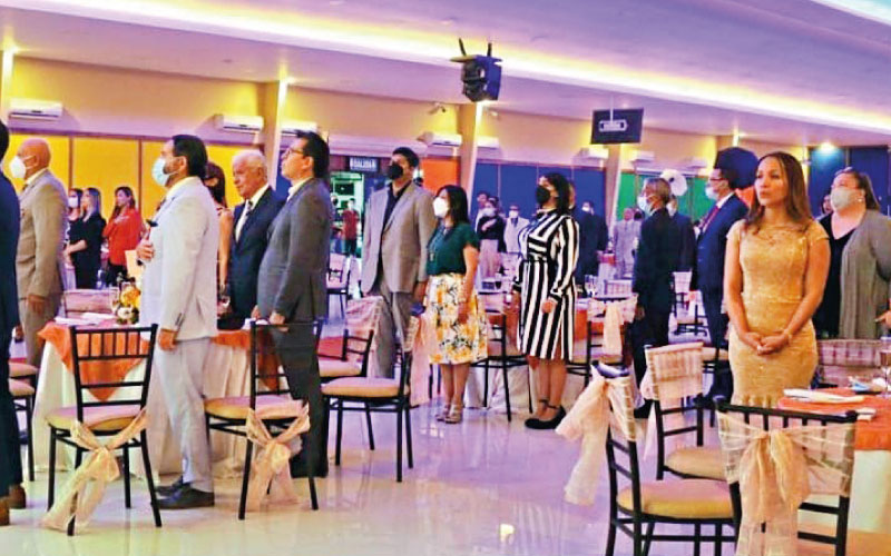 La excelencia a la Educación fue premiada. El pasado viernes, la revista Educación condecoró con el EDUCACIÓN AWARDS