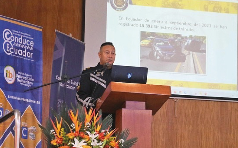 Cumbre Nacional 2021 en Primera Línea denominada: ''Blanco y Negro''