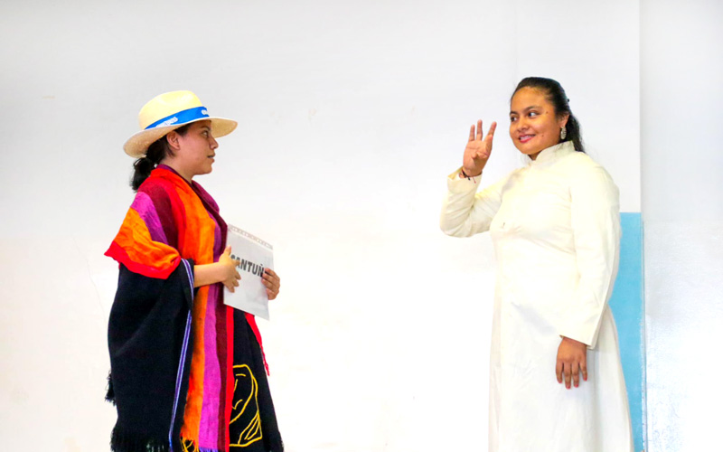 Estudiantes de la FACES celebran el Día Internacional de las personas sordas