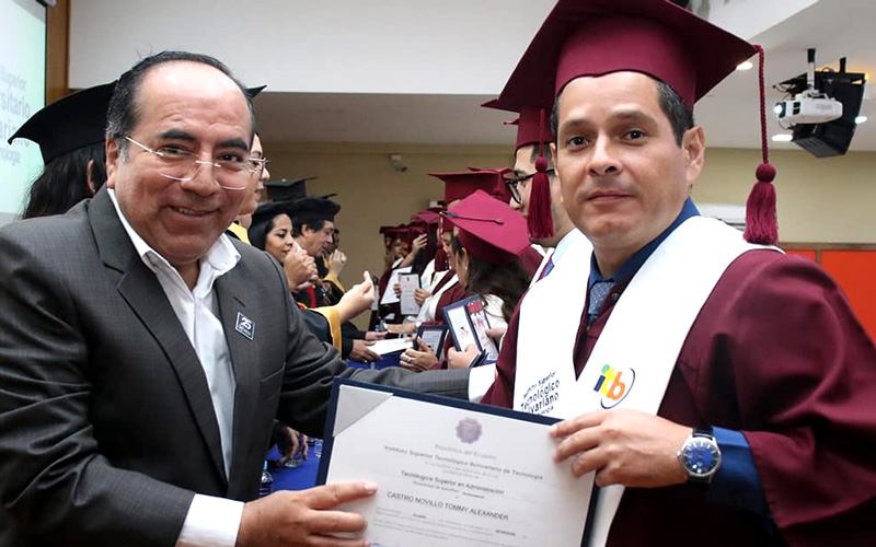  Más de 300 tecnólogos se incorporan en ITB
