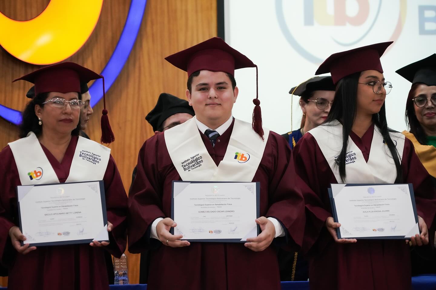 ITB incorpora 400 nuevos profesionales de salud.