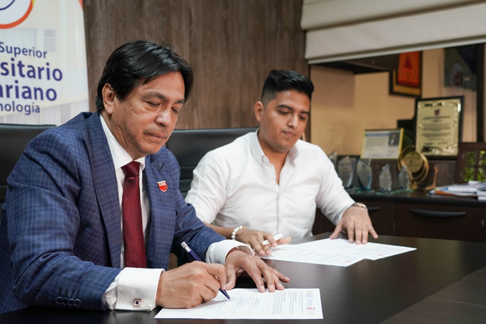 Se firma convenio tripartito entre el ITB, UBE y la empresa Ideativos