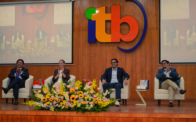 Diálogo educativo del CES reúne a más de 1000 bachilleres en ITB.