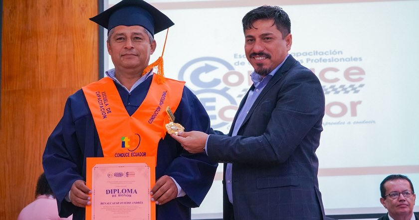 Incorporación de nuevos conductores profesionales.