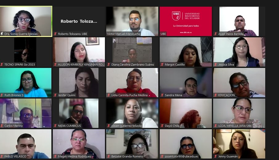 Más de 700 nuevos estudiantes de maestría ingresan a la Universidad para todos.