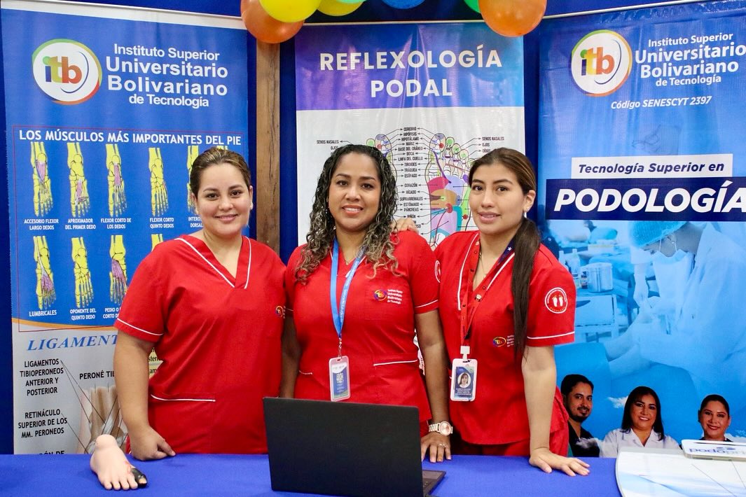 Más de 200 asistentes en el conversatorio sobre Obesidad en el siglo XXI.