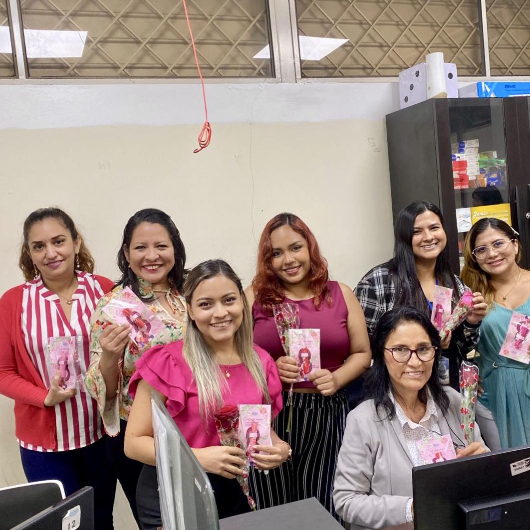 ¡Homenajeando a las Mujeres del ITB en su Día Especial! 