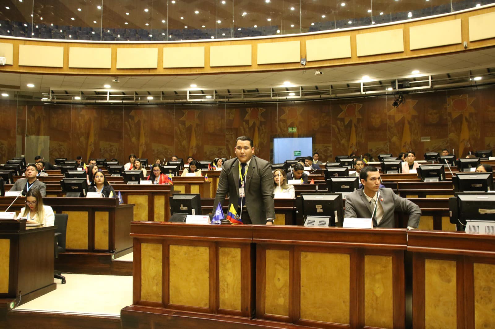 ITB y UBE se tomaron la Asamblea Nacional.