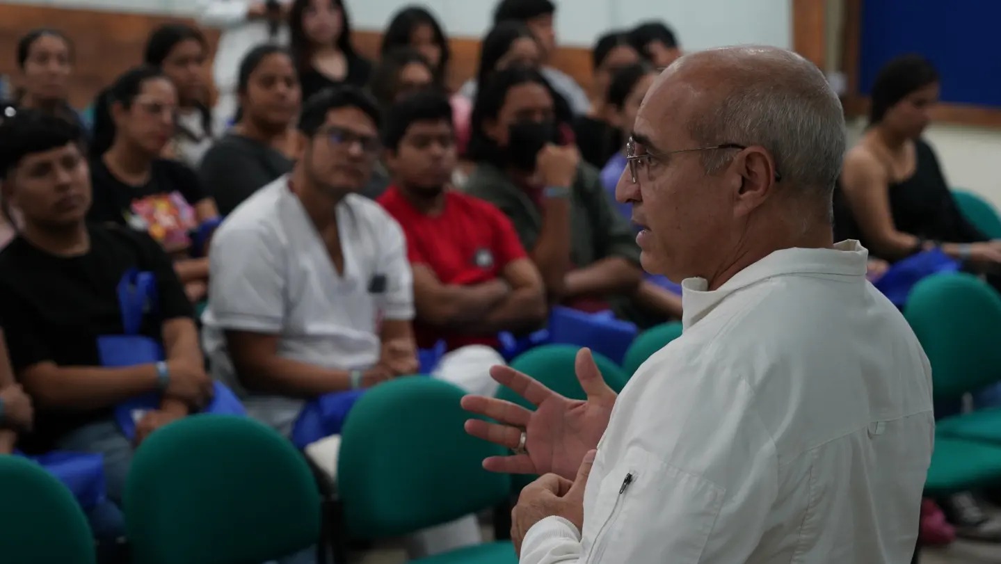 ¡Un éxito total! El vive la experiencia de la carrera Técnico Superior en Enfermería