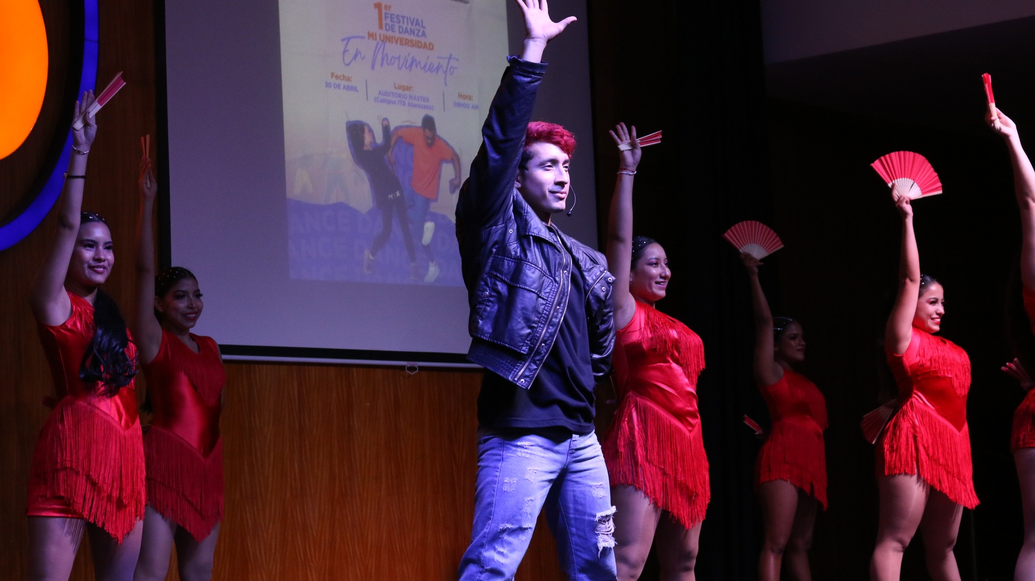 Más de 200 espectadores disfrutaron del Primer Festival de Danza "Mi Universidad en Movimiento"