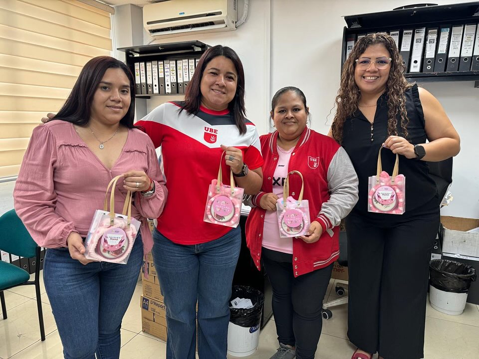 Honramos a las increíbles mamás del ITB en su día especial!