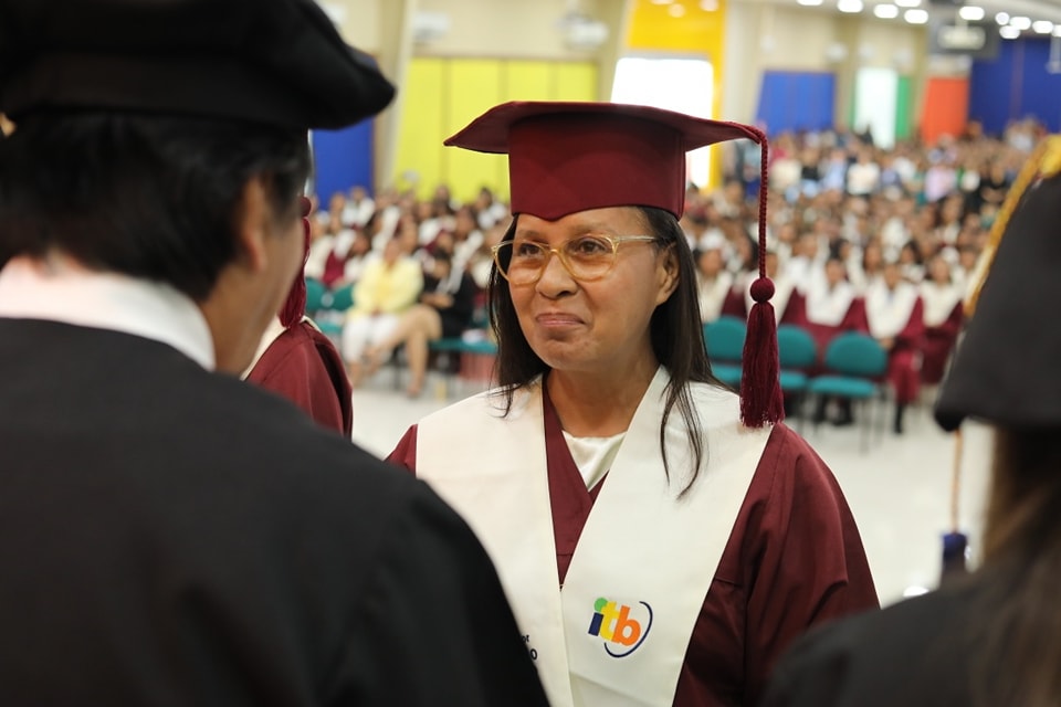 Segunda ceremonia de incorporación reúne a más de 290 graduados