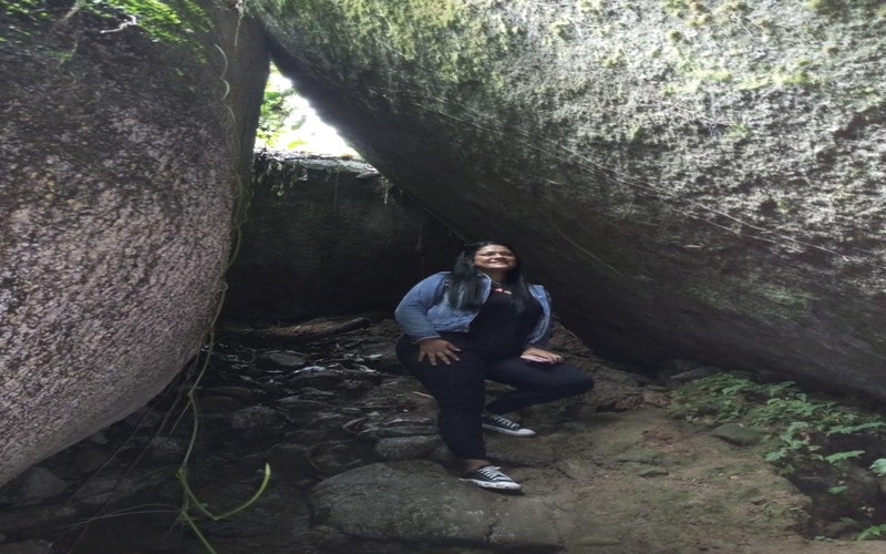 Estudiantes Turismo realizan visitan técnica en aguas termales de Zhagal