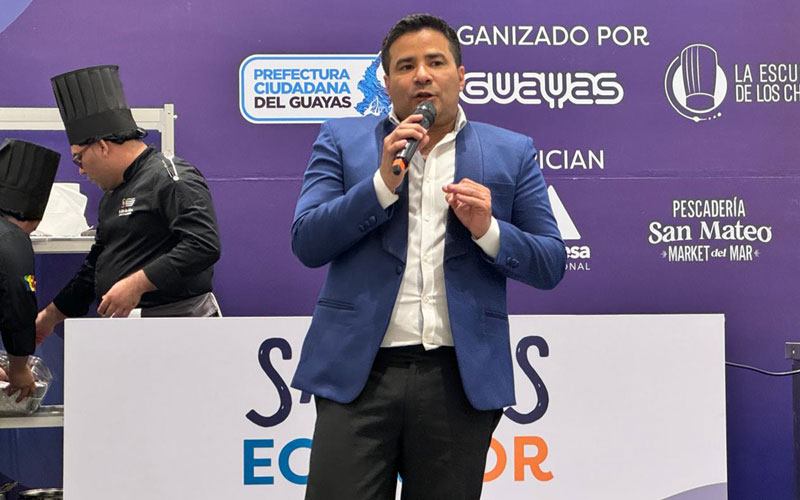 Docentes de Gastronomía del ITB participan en el Primer Festival del Encebollado en Guayaquil organizado .