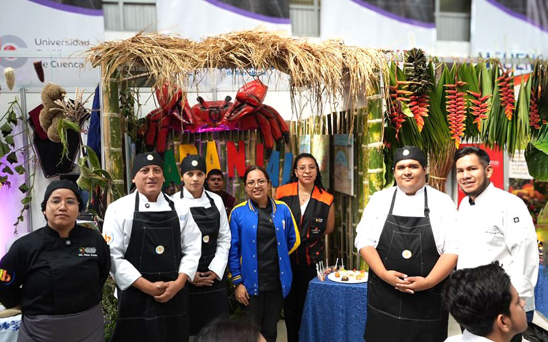 Mira los mejores momentos de nuestros alumnos de las carreras de Tecnología Superior en Gastronomía y Tecnología Superior en Guía Nacional de Turismo 