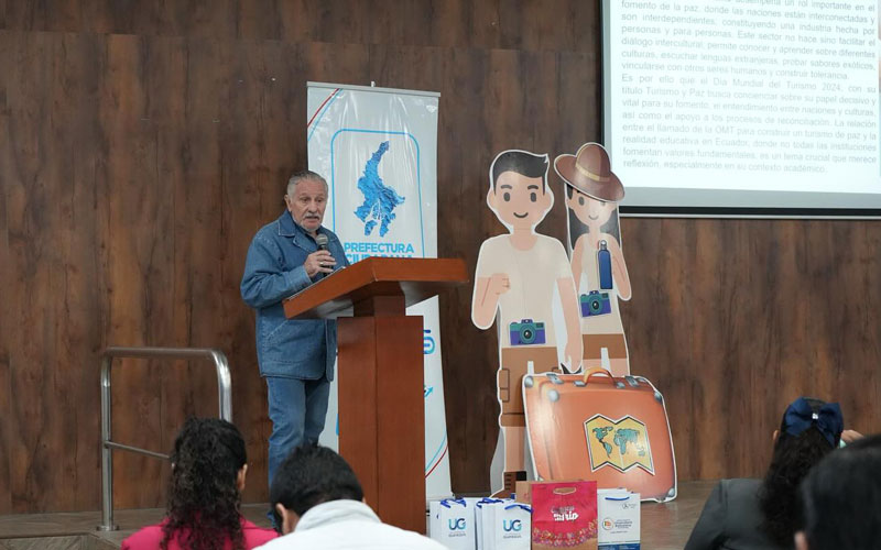 Estudiantes y profesionales del sector turístico celebraron la segunda jornada del II Simposio "El Turismo se activa"