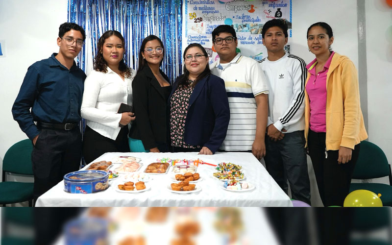 ¡Nuestros futuros administradores en acción!