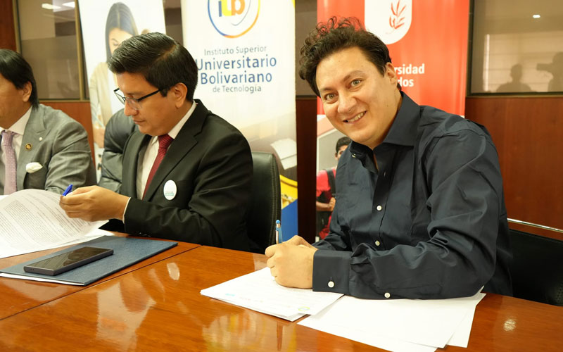 ITB y Buckingham English Center establecen alianza estratégica con la Fundación Larkin Ecuador para potenciar la Seguridad Humana y la Educación.